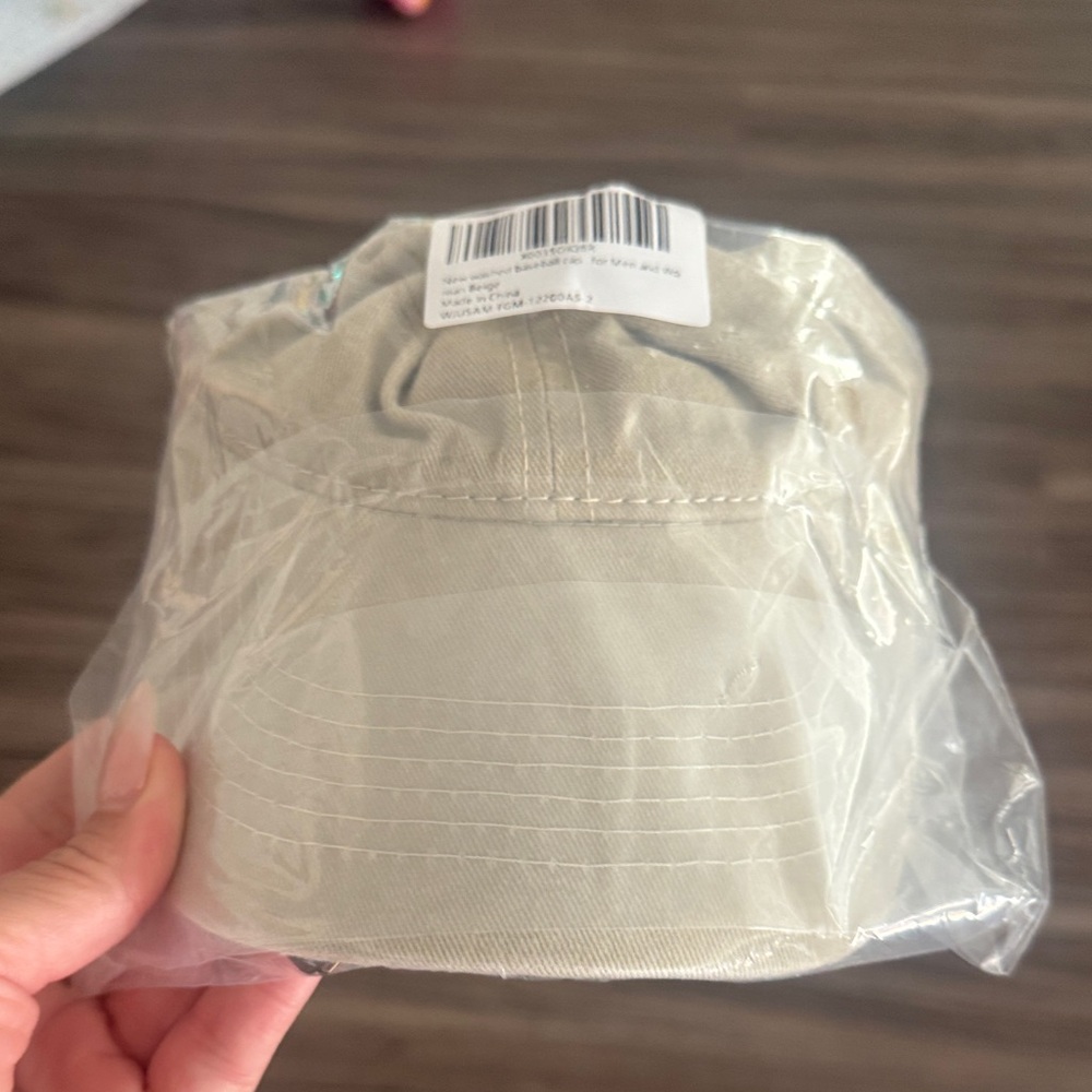 Amazon Beige Women's Cap